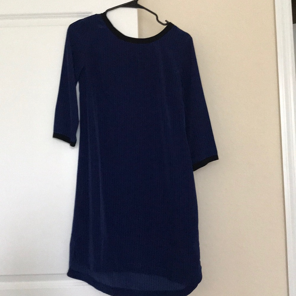 Chevron patterned black and blue Old Navy dress - Picture 2 of 5